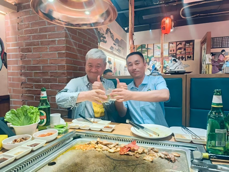 1748841588978343.jpg آلات النوافذ alu.jpg